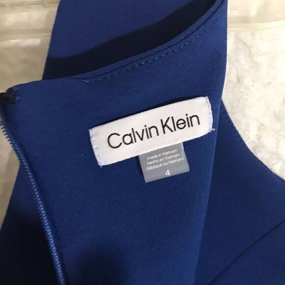 Calvin Klein NWT Cut-Out Scuba Crepe Keyhole Jumpsuit Size 4 - Picture 9 of 12